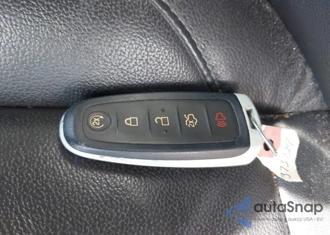 2015 Ford Focus Titanium из США, поврежденный, VIN 1FADP3N20FL373724